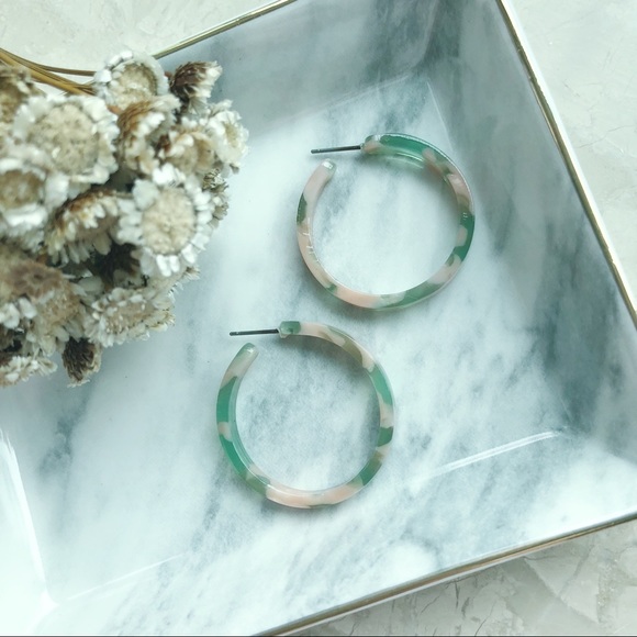 LAST Spring Watercolor Hoop Earrings (Pink/Green) - Picture 3 of 6